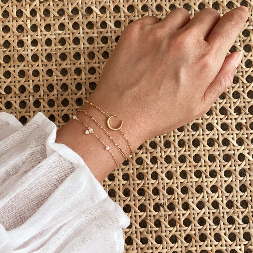 Pearl deals bracelet online