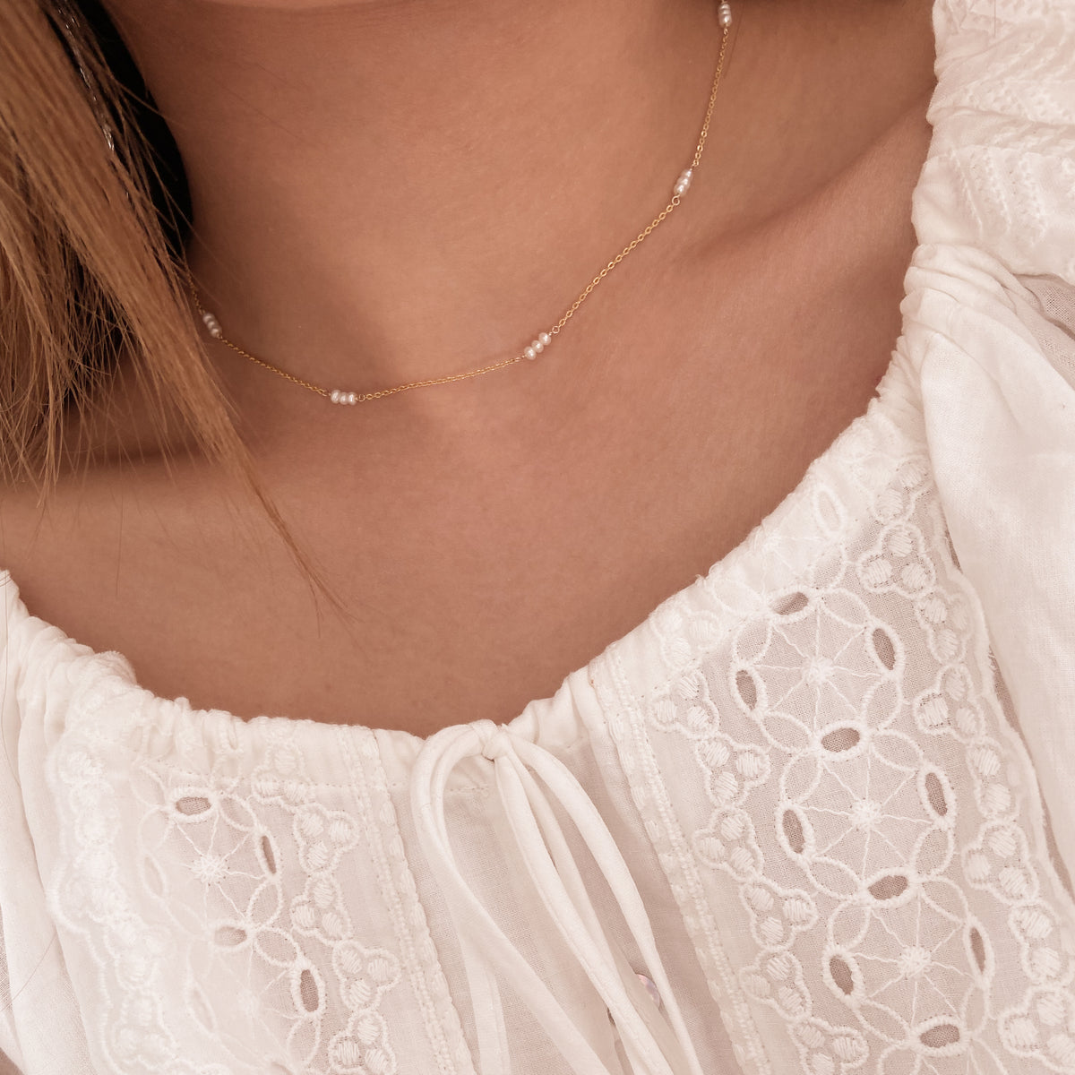 Minimalist pearl hotsell necklace