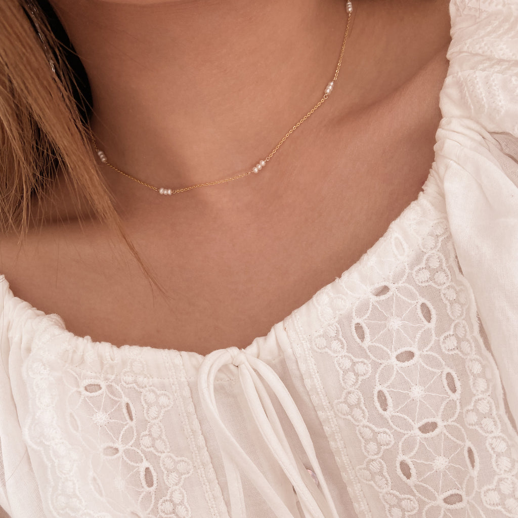 Sea Mist Dainty Pearl Necklace