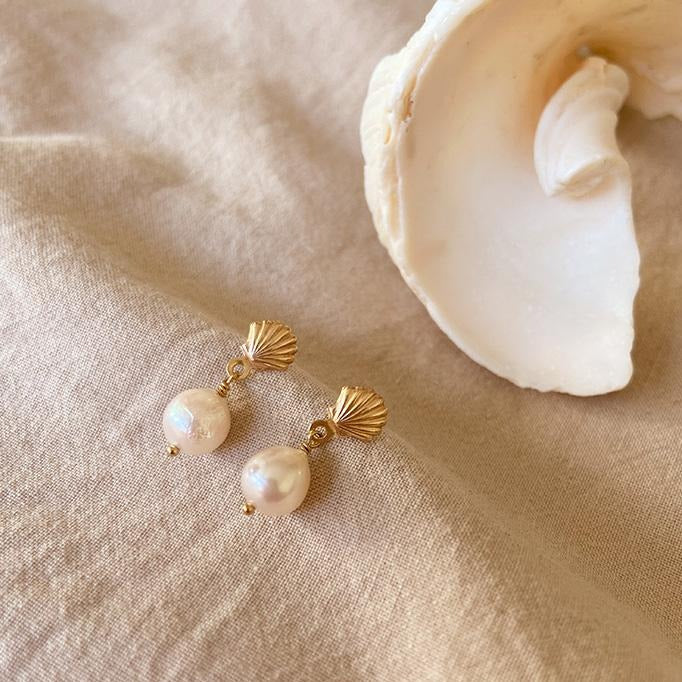 boho dainty stud pearl earrings